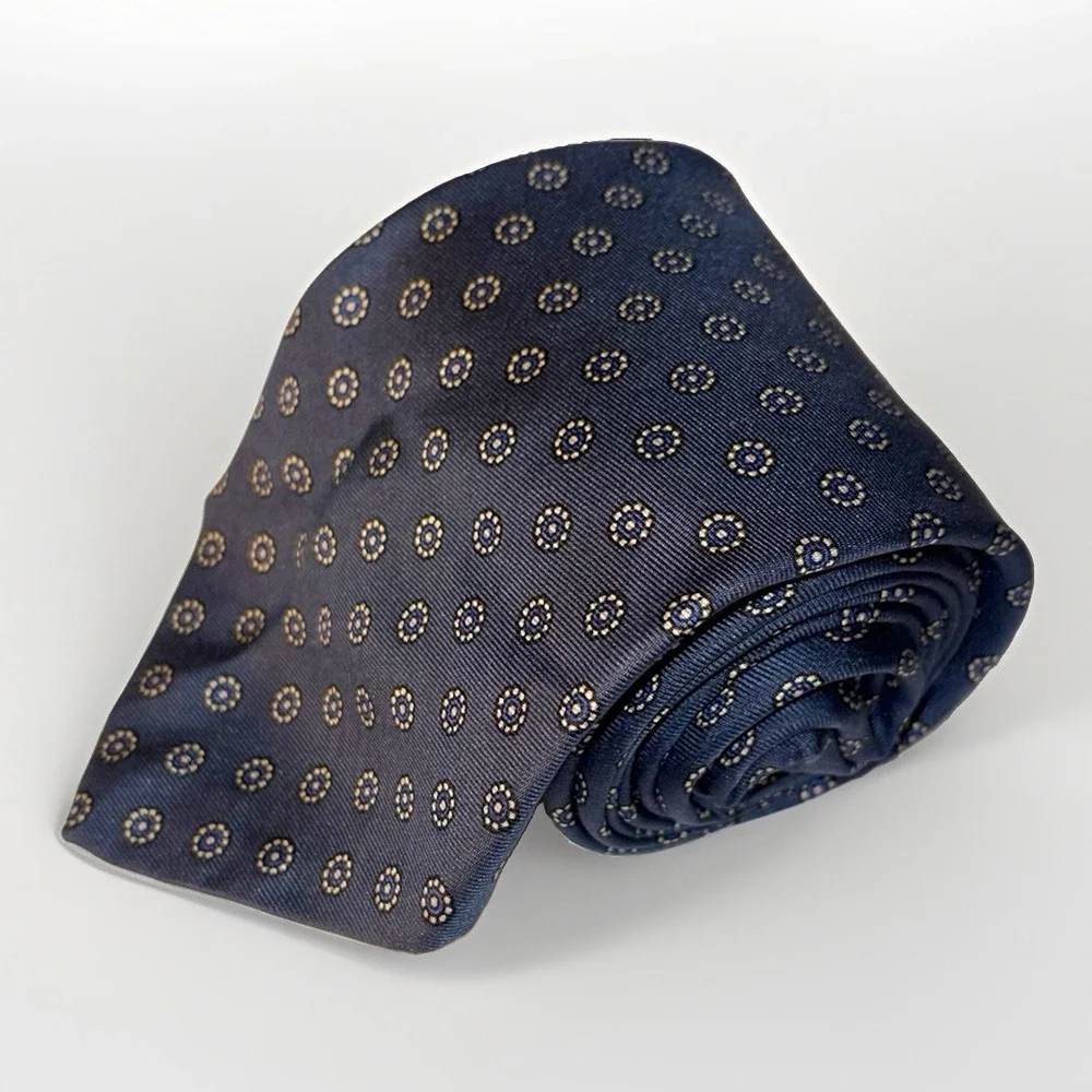 Brooks Brothers Men's Woven Silk Tie Navy Light Blue Floral Flower Designer